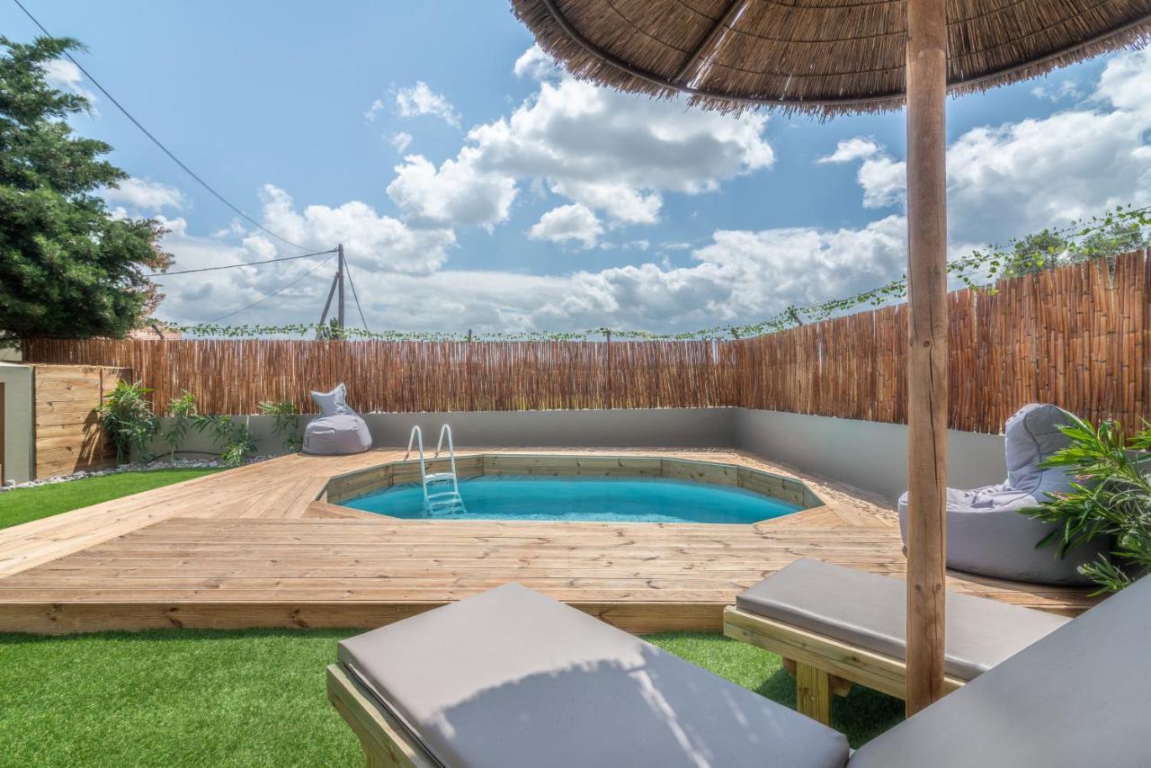 Cozy House With Pool Near Beach Gazi Exterior photo