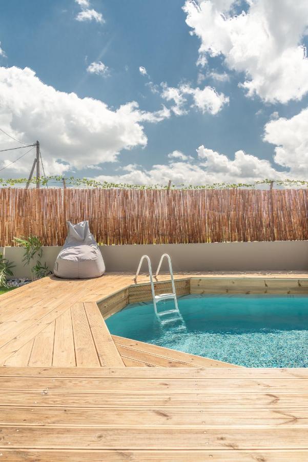 Cozy House With Pool Near Beach Gazi Exterior photo
